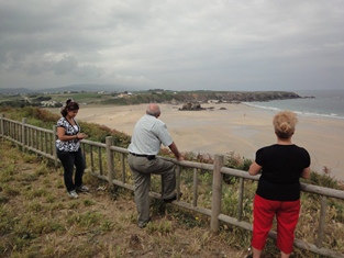 Playa de Pe�aronda